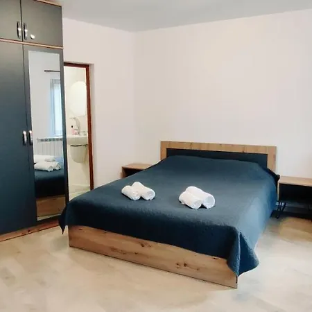 Villa Mountain Pearls 8 *